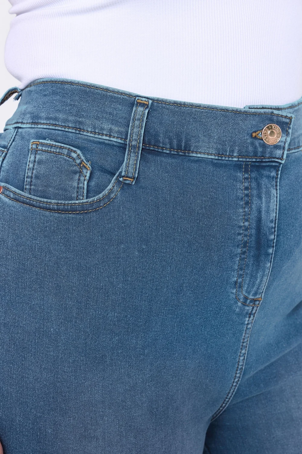 Yours Curve Mid Blue Skinny Stretch Ava Jeans - 22/L32 Image 4