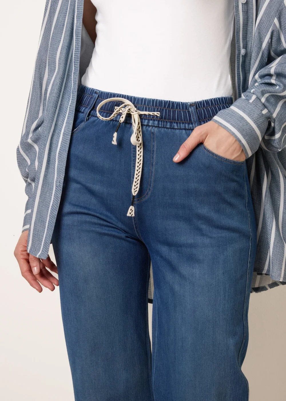 Blue Vanilla Blue Elasticated Waist Jeans - XL Image 4