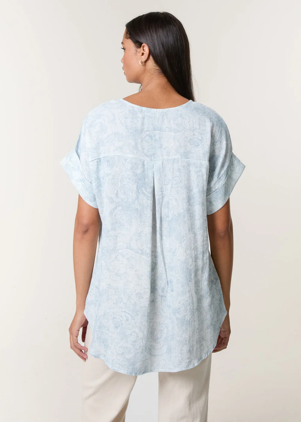 Blue Vanilla Blue Printed V Neck Button Top - S Image 4