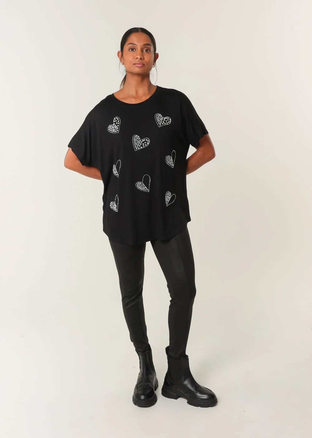 Blue Vanilla Black Round Neck Diamante Heart Detailing T-Shirt - L/XL Image 3
