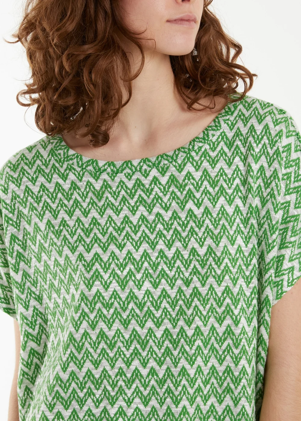 Blue Vanilla Green Zig Zag Batwing Top - S/M Image 3