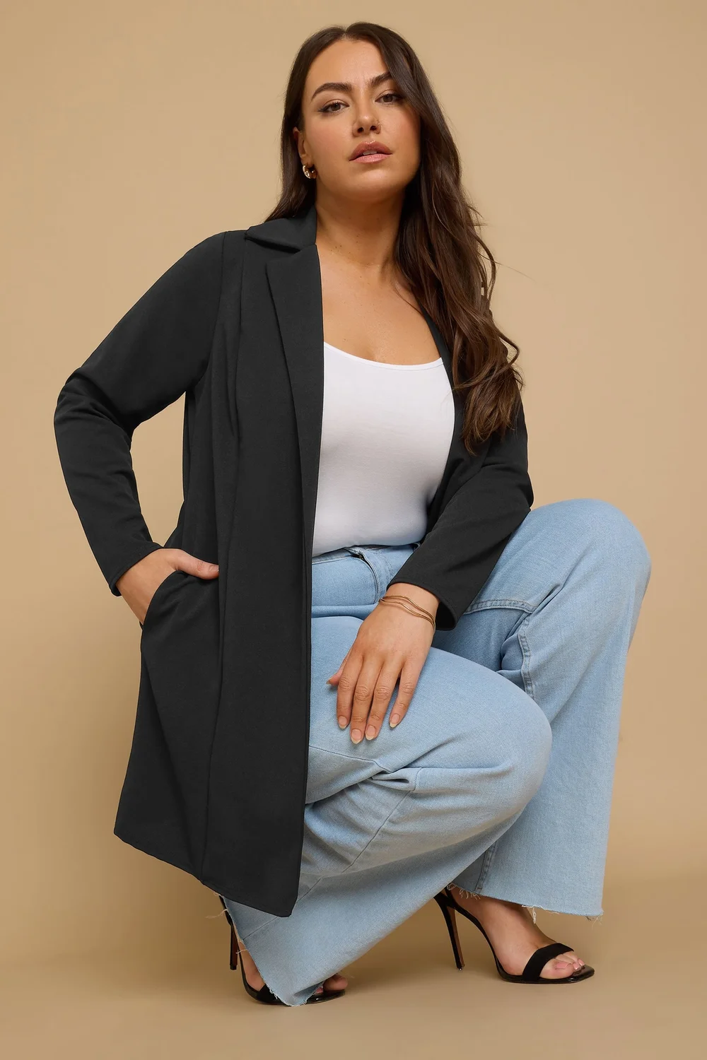 Yours Curve Black Longline Blazer - 26 Image 1