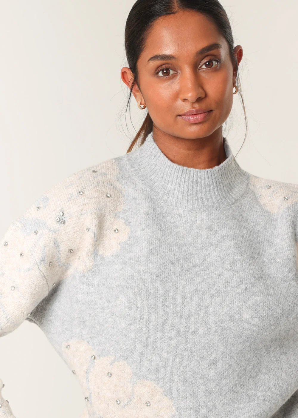 Blue Vanilla Grey Flower Diamante Detailed Knitted Jumper - S/M Image 2