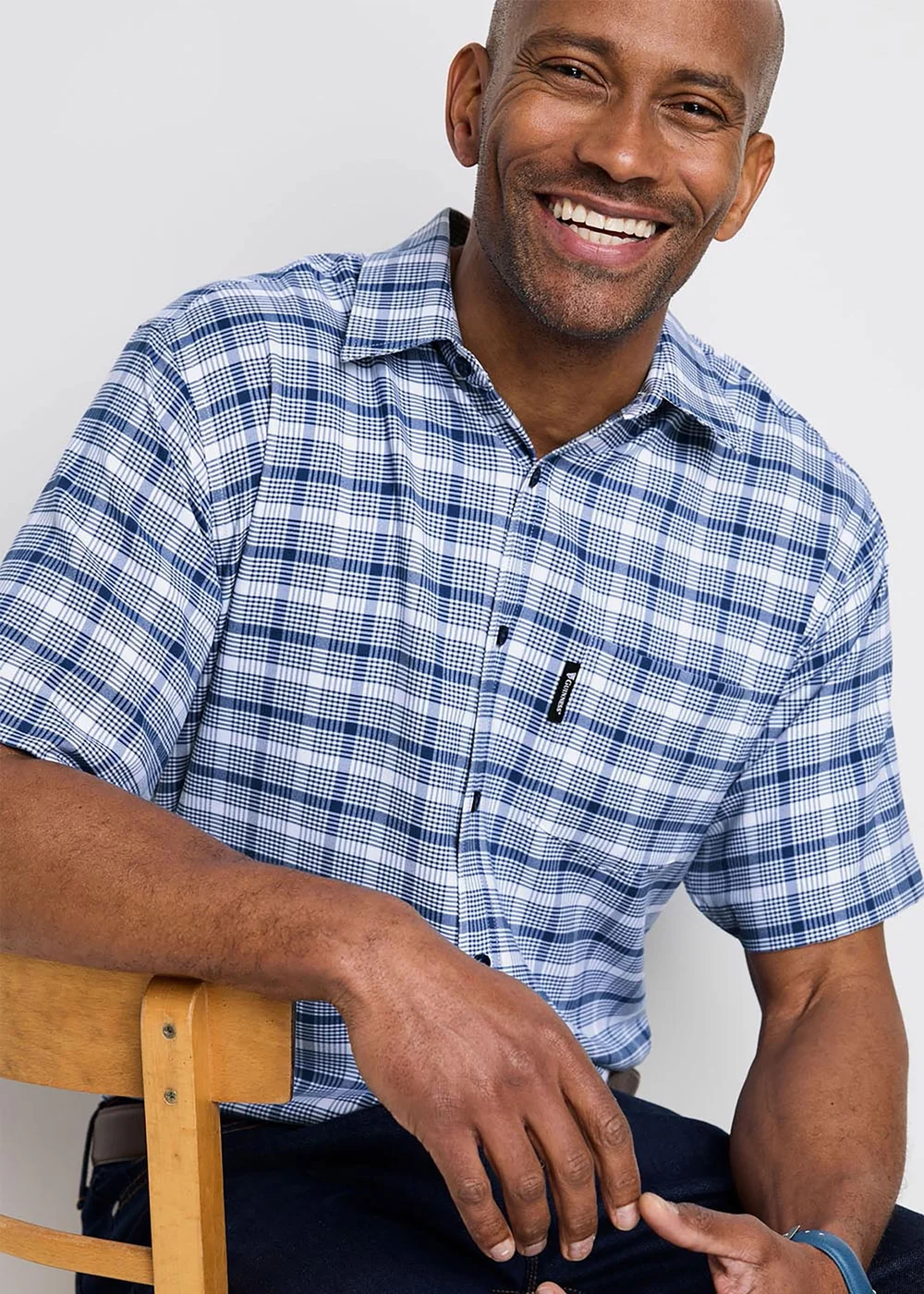 Cotton Traders Smoke Blue Guinness TM 1/2 Short Sleeve Soft Touch Check Shirt - Large Image 1