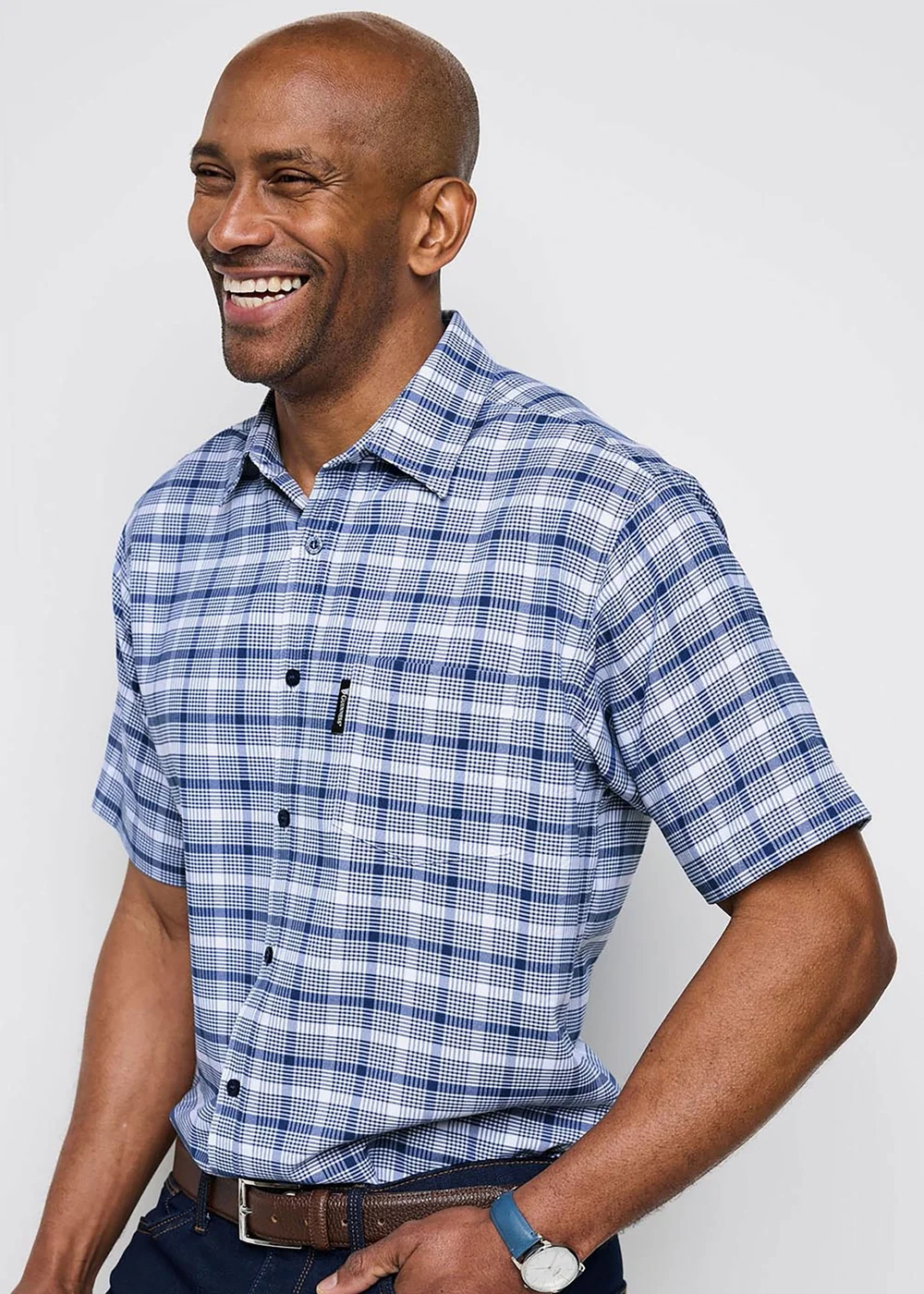 Cotton Traders Smoke Blue Guinness TM 1/2 Short Sleeve Soft Touch Check Shirt - Large Image 2