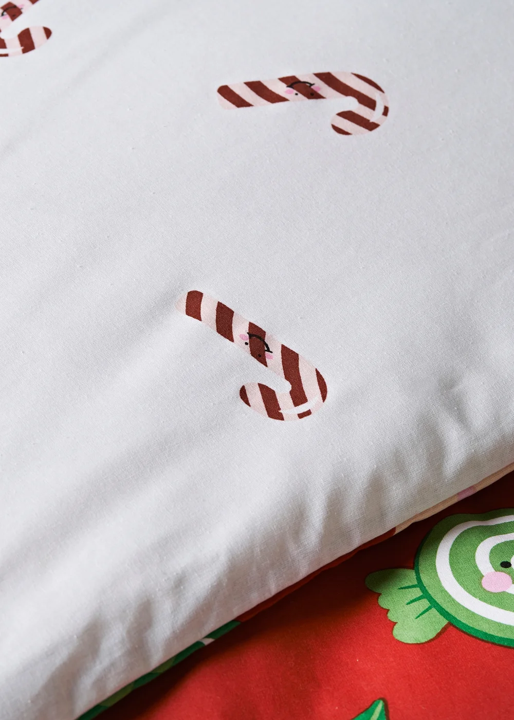 Red Christmas Sweet Treats Duvet Set - Single Image 3