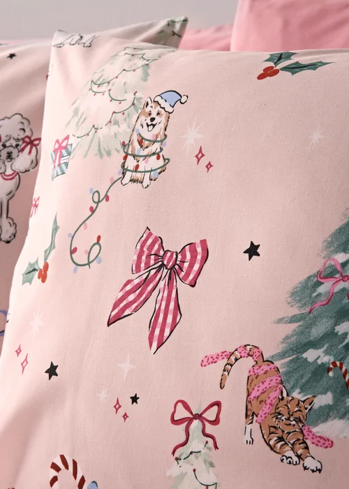 Pink Christmas Dog Scene Duvet Set - Single Image 2
