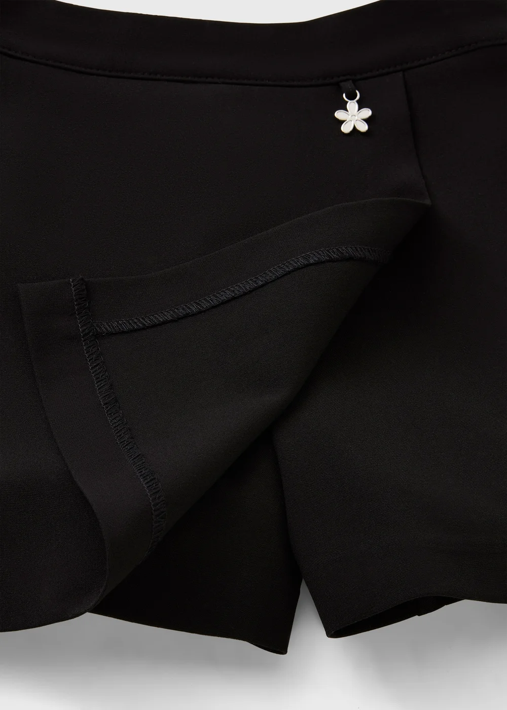 Girls Black Woven Skort (7-13yrs) - 6 Yrs Image 2