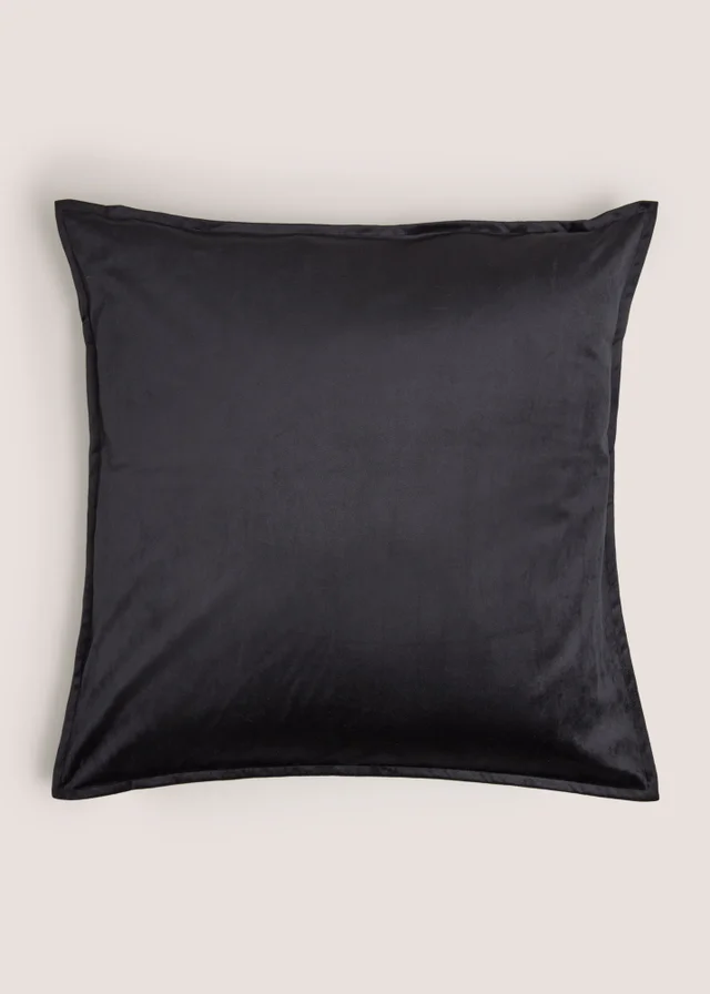 Black Plain Velvet Cushion