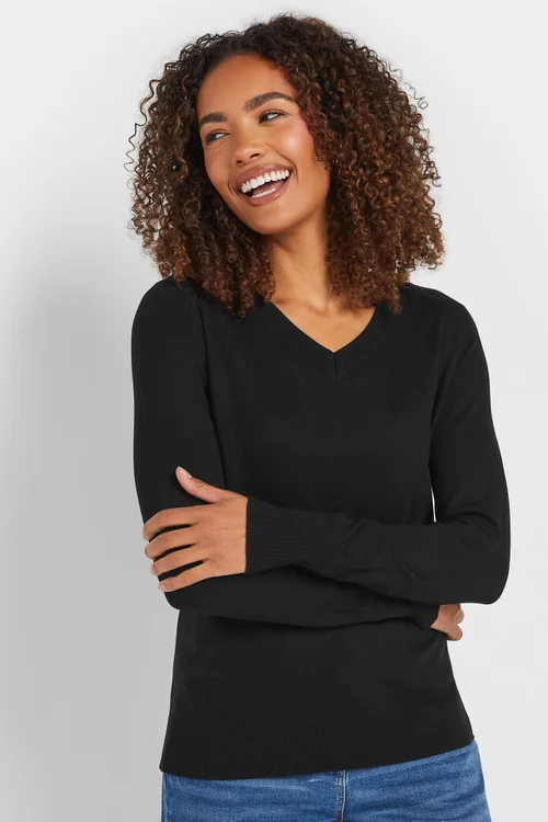 M&Co Black Long Sleeve V-Neck Jumper - 22-24 Image 1