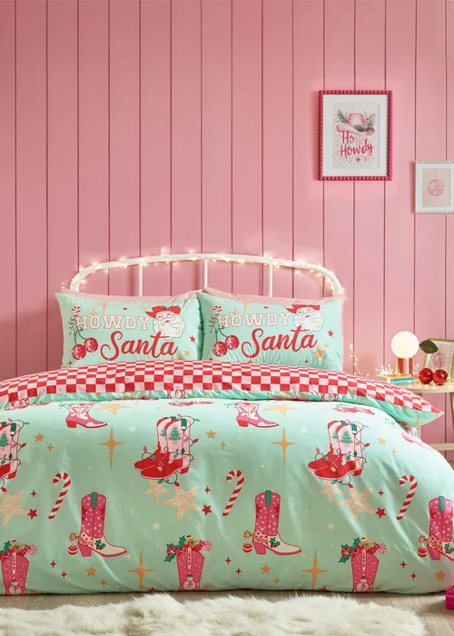 Catherine Lansfield Green Santa's Howdy Christmas Reversible Duvet Cover Set - Single Image 1
