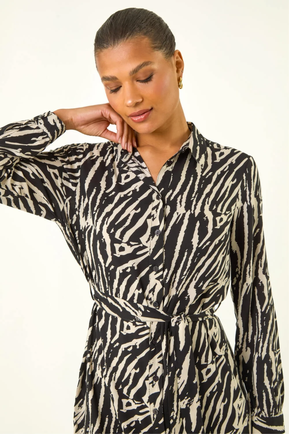 Roman Black Animal Print Tie Waist Dress - 12 Image 4