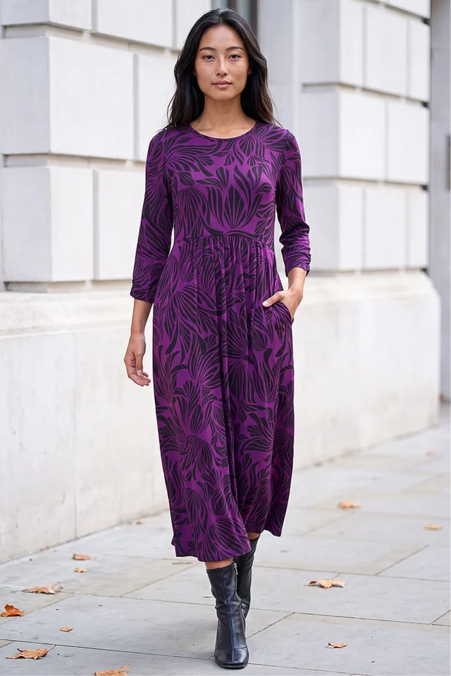 Roman Magenta Petite Swirl Print Stretch Midi Dress