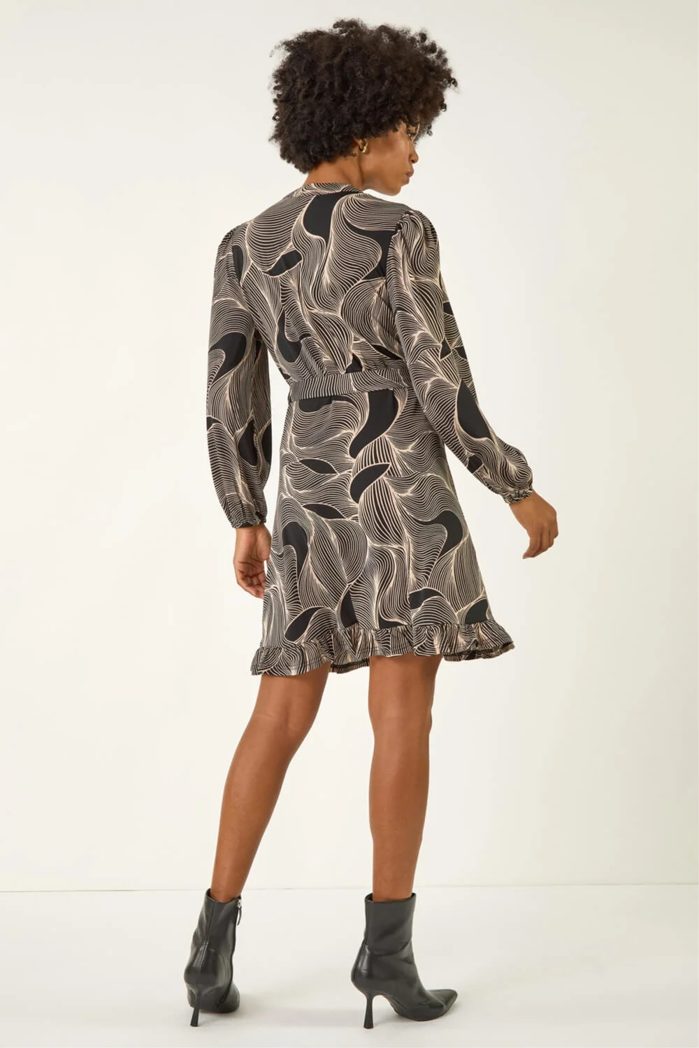 Roman Ivory Abstract Linear Print Stretch Dress - 12 Image 3