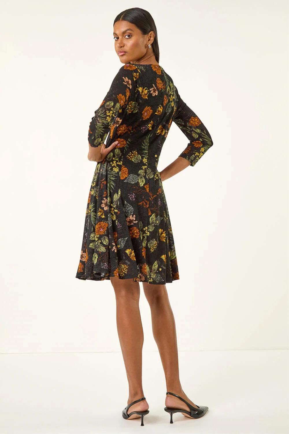 Roman Orange Floral Print Lace Stretch Dress - Size 20 Clothing Image 3