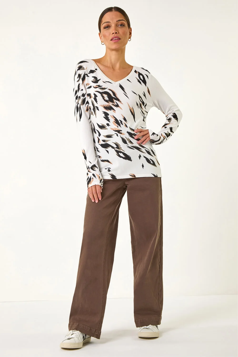 Roman Beige V Neck Print Jumper - 12 Image 2