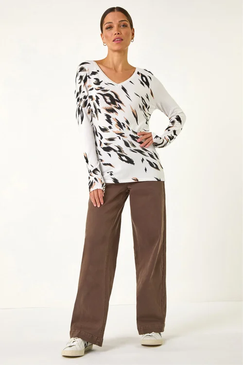 Roman Beige V Neck Print Jumper - 12 Image 2