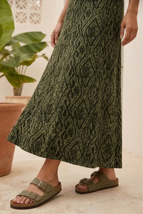 Roman Khaki Abstract Diamond Print Midi Skirt - 20 Image 4