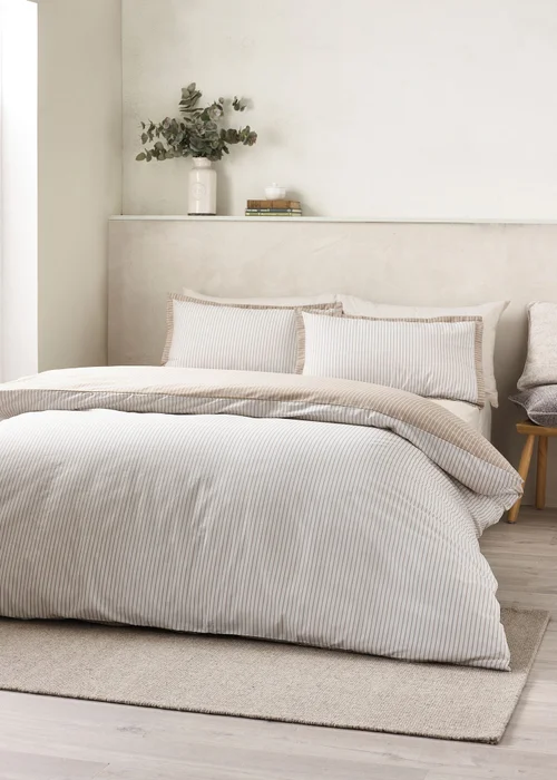Catherine Lansfield Oxford Pinstripe Reversible Duvet Cover Set Natural - Single Image 1