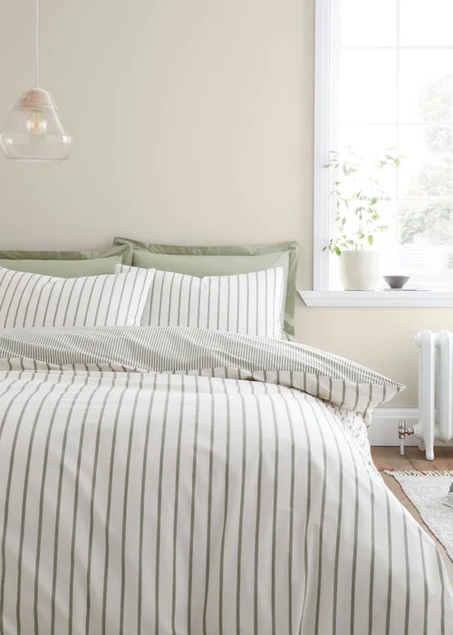 Bianca Fine Linens Green Hampton Stripe Cotton Reversible Duvet Cover Set - Single Image 1