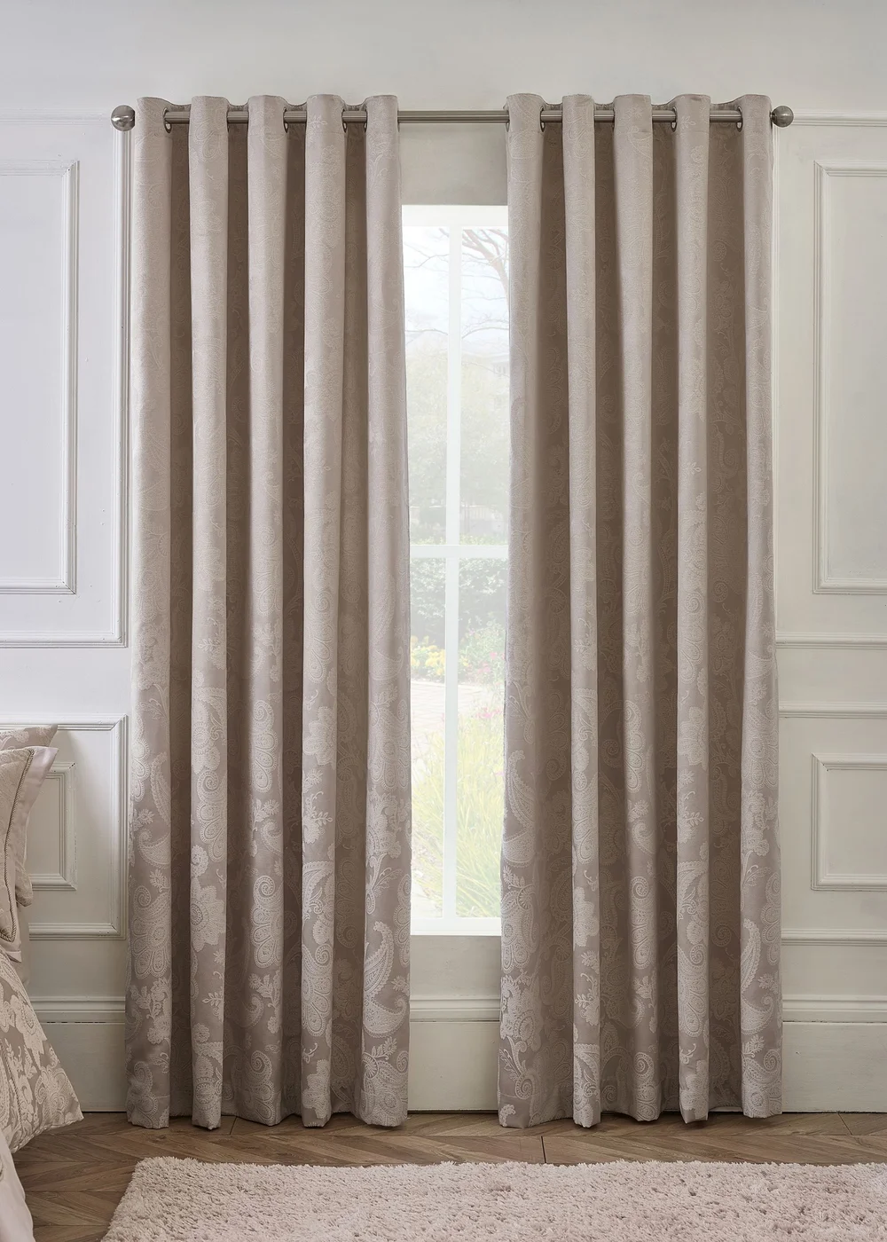 Catherine Lansfield Opulent Jacquard Lined Eyelet Curtains Champagne Gold - 66W X 90D (168x228cm) Image 1