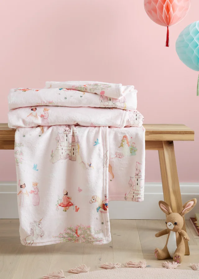 Belle & Boo Fairytale Cosy Fleece Blanket Throw Pink