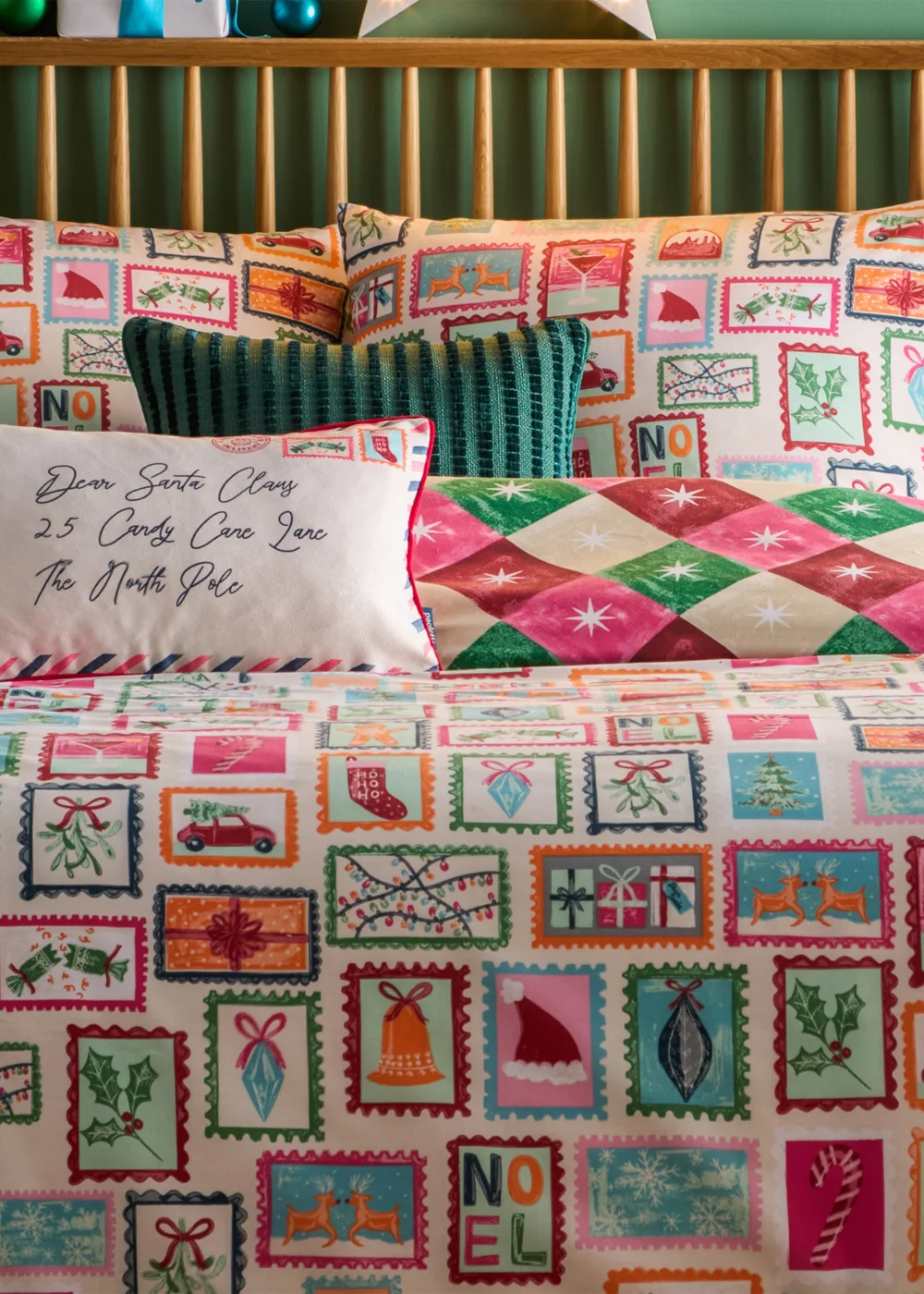 Furn Dear Santa Printed Multicolour Duvet Set - Single Image 3