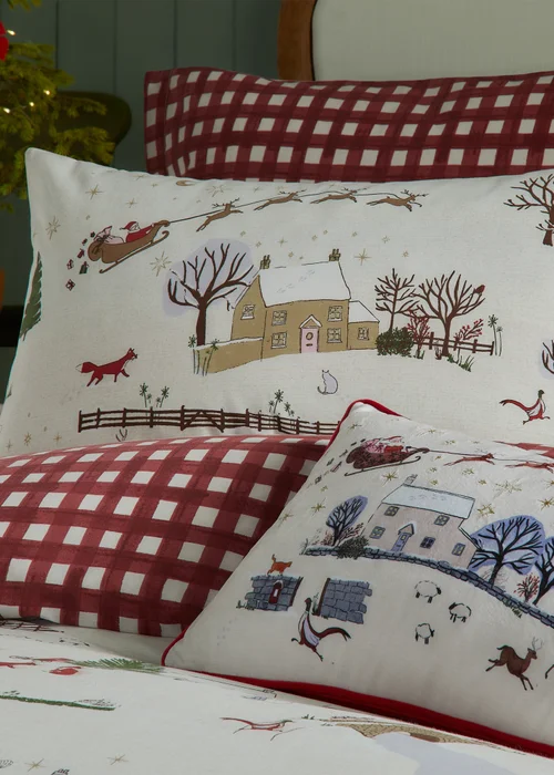 Furn Cotswolds Christmas Printed Reversible Cream Duvet Set - Single Image 2