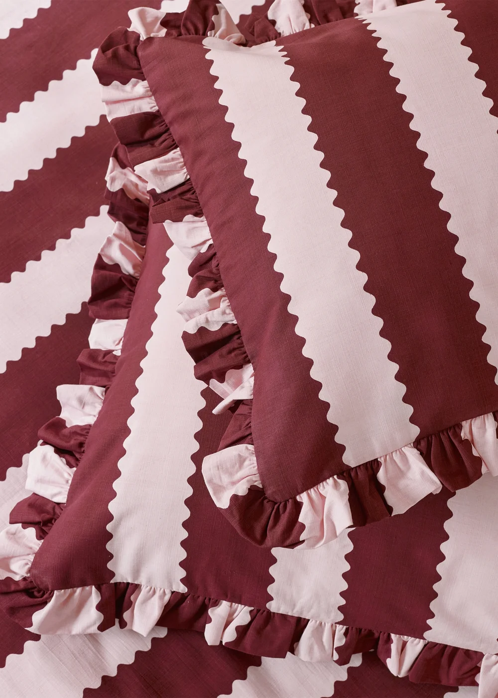 Wylder Nature Birdie Stripe Ruffle Burgundy/Blossom Duvet Set - Single Image 4