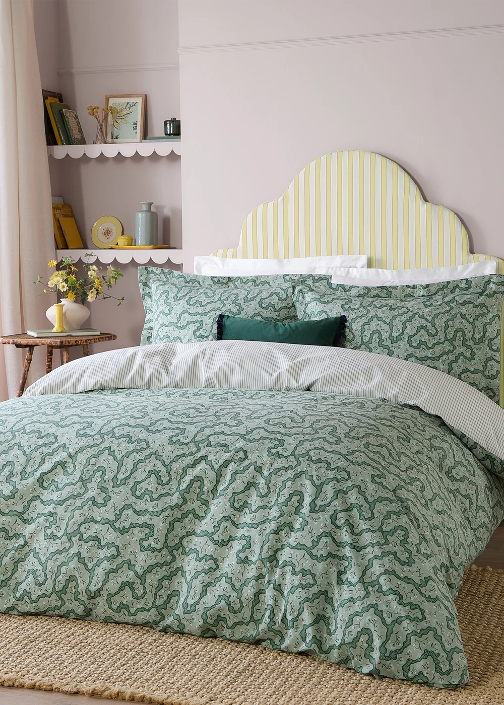 Wylder Brianna Floral 100% Cotton Tarragon Green Duvet Set - Single Image 1
