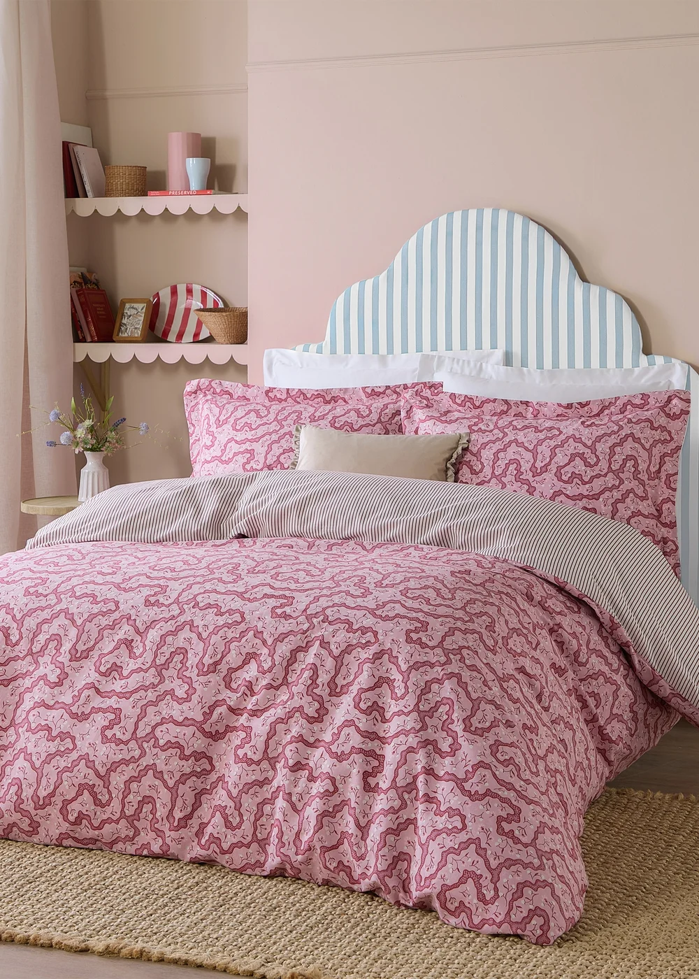 Wylder Brianna Floral 100% Cotton Cherry Duvet Set - Single Image 1