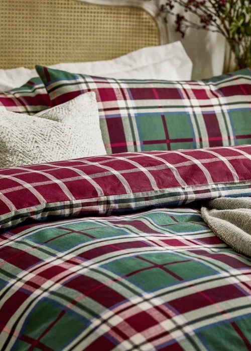 Wylder Nature Braemar Check Soft Brushed Cotton Berry/Pine Duvet Set - Single Image 2