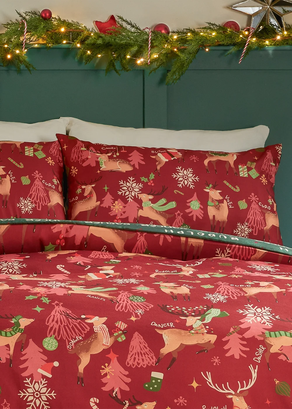 Duvet Day Sleigh Team Soft Touch Red Duvet Set - Single Image 4