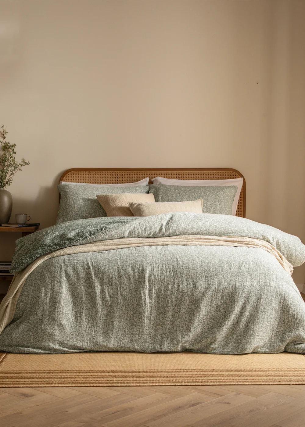 Yard Perrie Leaf Muslin 100% Cotton Forest Green Duvet Set - Single Image 2