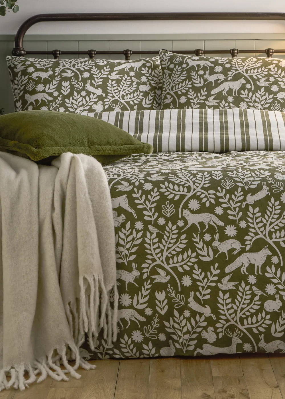 Furn Skandi Woodland Brushed Cotton Thyme Green Duvet Set - Single Image 4