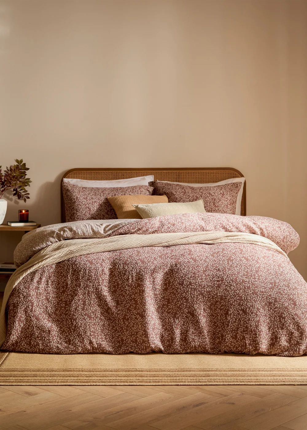 Yard Perrie Leaf Muslin 100% Cotton Cinnamon Duvet Set - Single Image 1