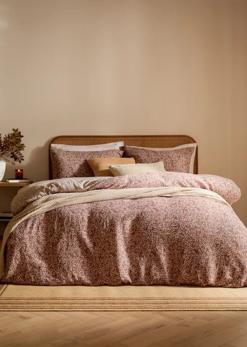 Yard Perrie Leaf Muslin 100% Cotton Cinnamon Duvet Set - Single Image 1