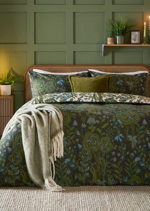 Furn Garden of Wonder Reversible Evergreen Duvet Set - Single Image 1