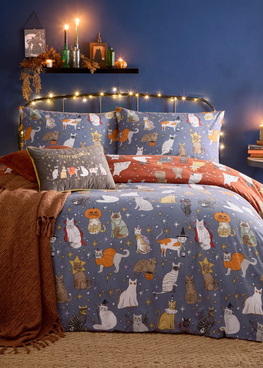 Furn Halloween Pawty Printed Reversible Multicolour Duvet Set - Double Image 1