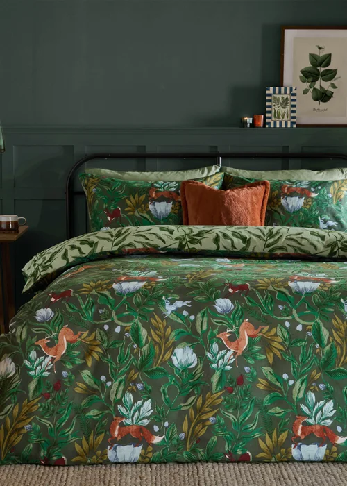 Furn Into The Woods Printed Reversible Forest Green Duvet Set - Single Image 1