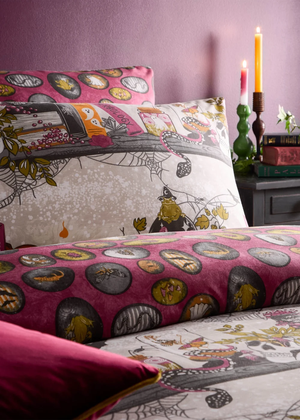 Furn Witchy Tales Printed Reversible Multicolour Duvet Set - Single Image 2