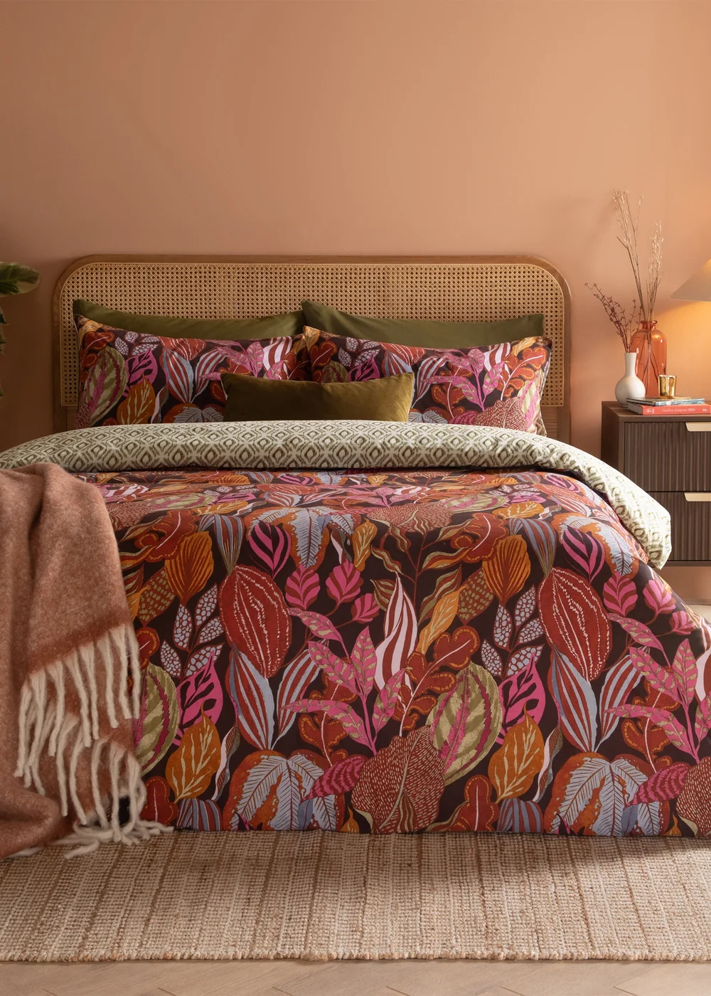 Furn Utopia Printed Reversible Copper Glow Duvet Set - Single Image 1