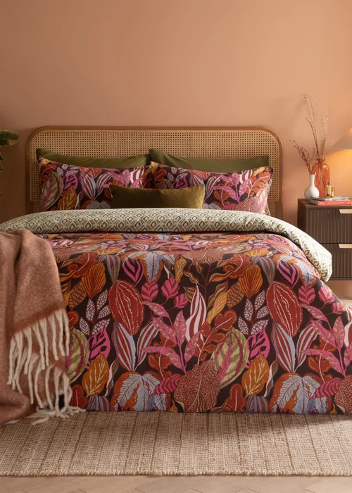 Furn Utopia Printed Reversible Copper Glow Duvet Set - Single Image 1