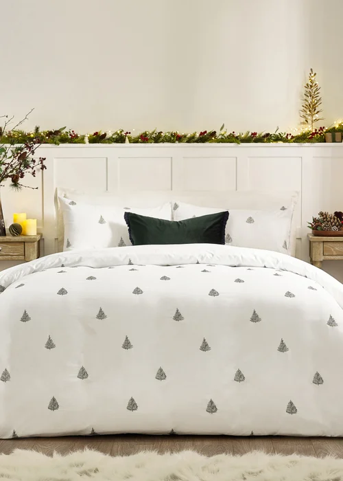 Wylder Winter Forest 100% Cotton Embroidered White Duvet Set - Single Image 1