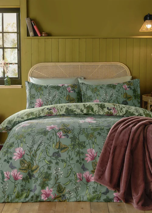 Furn Mystic Berry Floral Reversible Green Duvet Set - Single Image 4