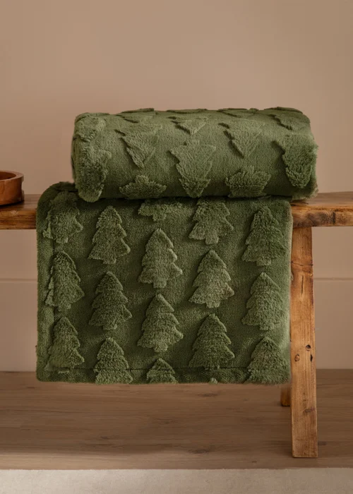 Furn Pines Faux Fur Forest Green Throw - 200cm Image 1