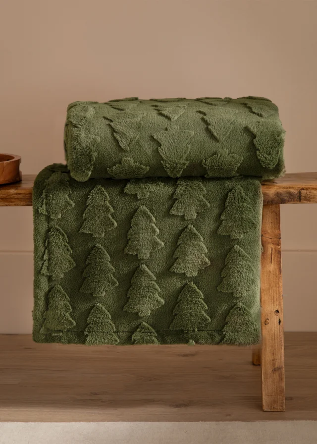 Furn Pines Faux Fur Forest Green Throw