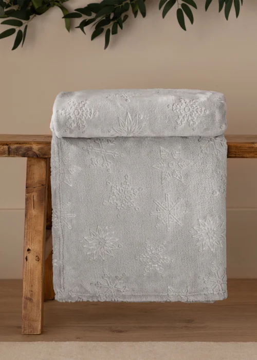 Furn Snowflakes Soft Flannel Fleece Grey Throw - 140cm x 180cm Image 1