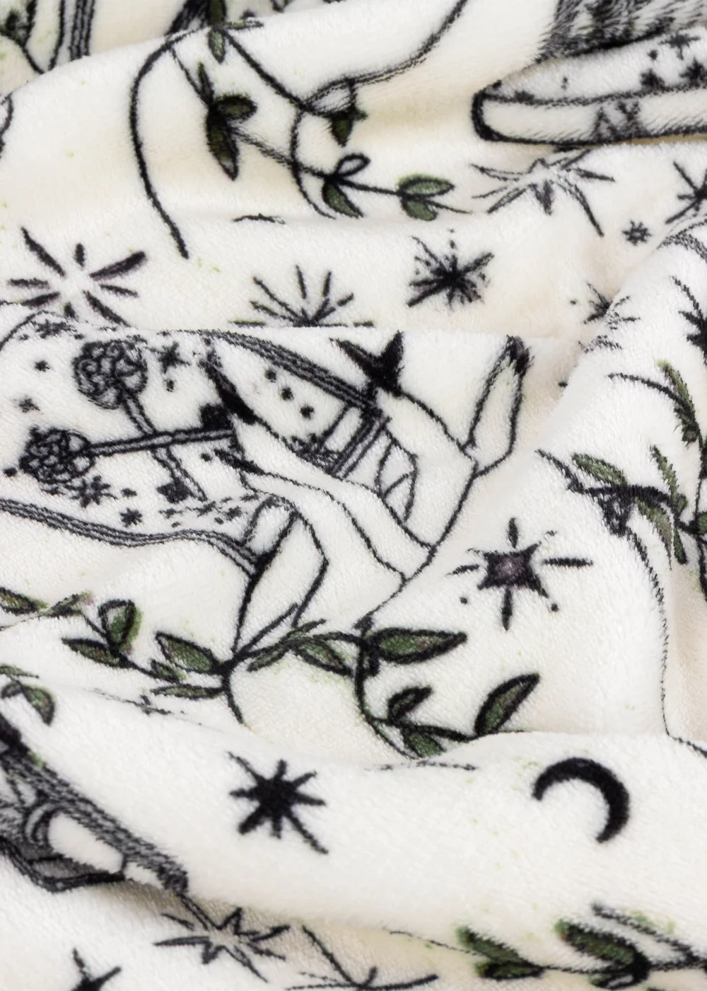 Furn Celestial Stories Printed Sherpa Fleece Green Throw - 130 x 180cm Image 4