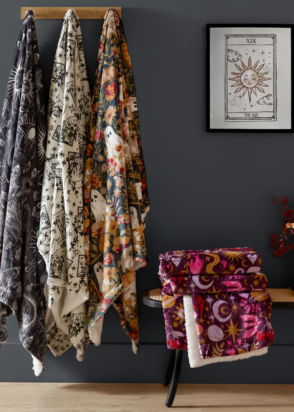 Furn Constellation Printed Sherpa Fleece Charcoal Cream Throw - 130 x 180cm Image 6